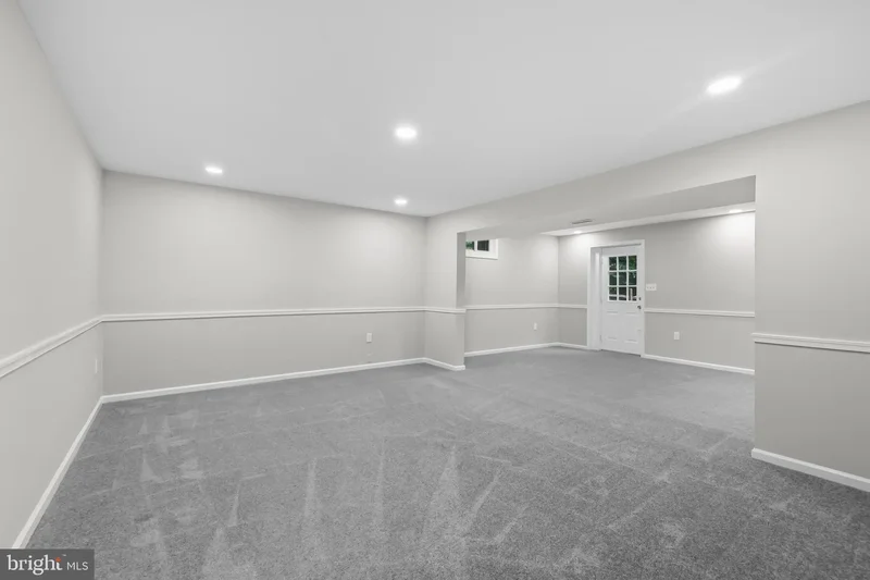 11175 Stonebrook Drive, Manassas, VA 20112, Woodbridge, Virginia, United States. - Photo 30