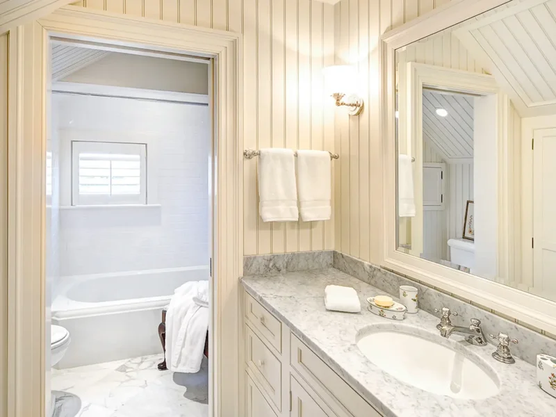 1 Field Club Drive, Edgartown, MA 02539, Edgartown, Massachusetts, United States. - Photo 20