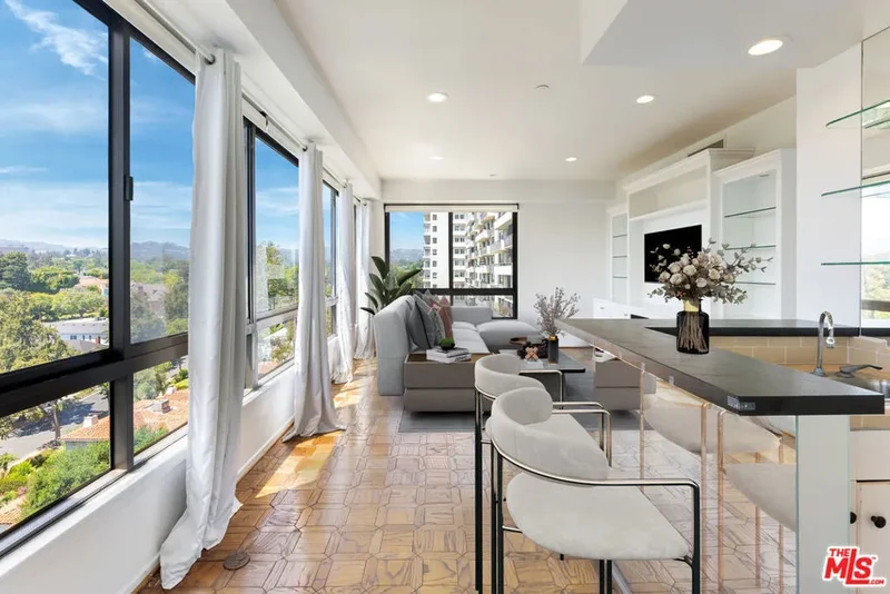 10551 Wilshire Boulevard 1002, Los Angeles, California, United States. - Photo 24