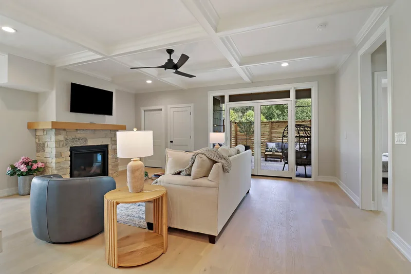 565 Mill Street , Fontana, WI 53125, Fontana-on-Geneva Lake, Wisconsin, United States. - Photo 13