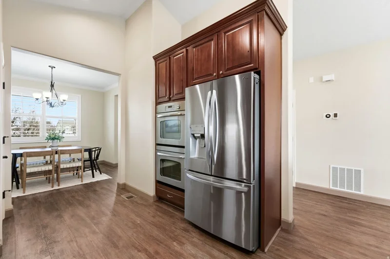 1336 E MAPLE WAY, Layton, Utah, United States. - Photo 10