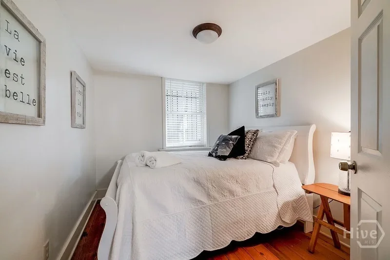 118 E Gaston Street, Savannah, Georgia, United States. - Photo 63