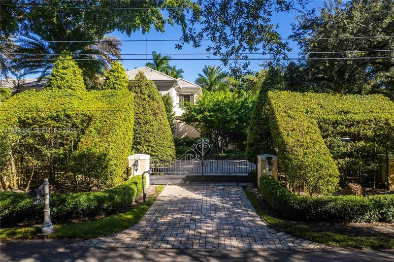 4845 SW 78th St, Miami, Florida, United States. - Photo 41