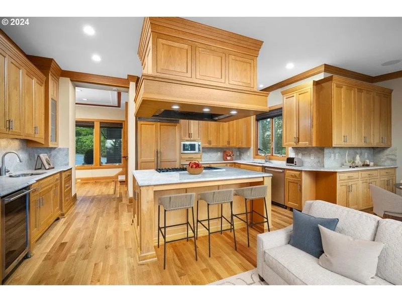 3534 SW Gale Ave, Portland, OR 97239, Portland, Oregon, United States. - Photo 14