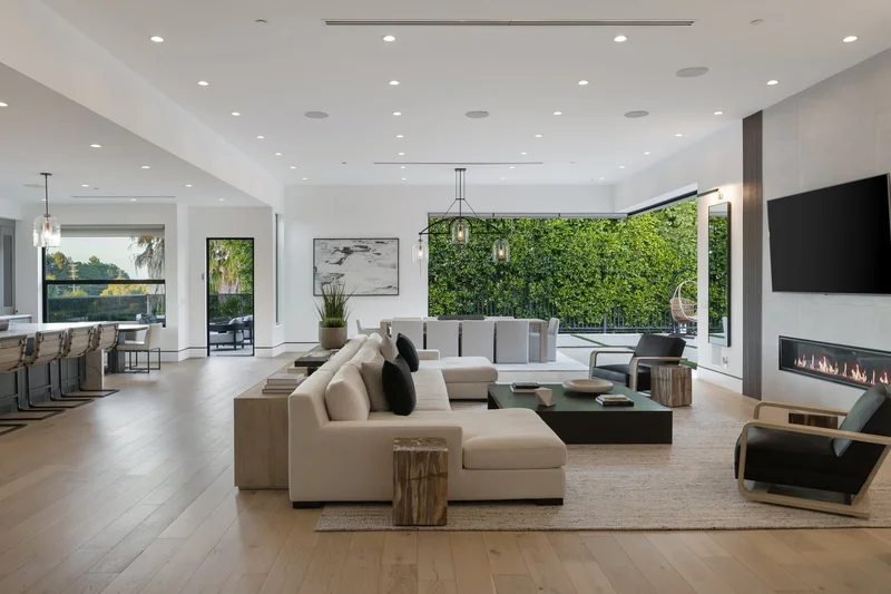 16366 Sloan Dr, Los Angeles, CA 90049, Los Angeles, California, United States. - Photo 8