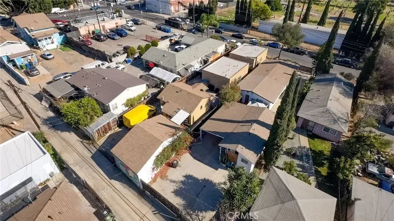 921 Esperanza Street, Los Angeles, CA 90023, Los Angeles, California, United States. - Photo 26