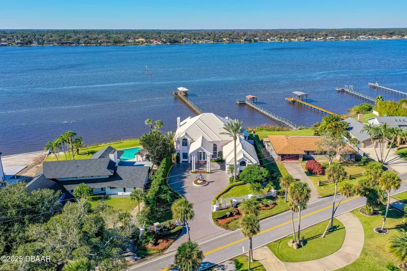 1210 John Anderson Drive, Ormond Beach, Florida, United States. - Photo 13
