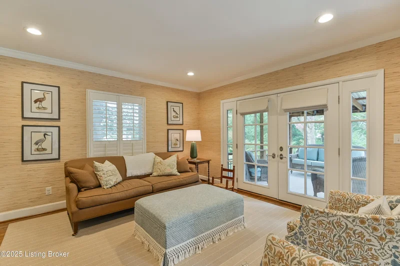 52 Harwood Rd, Louisville, KY 40222, Glenview, Kentucky, United States. - Photo 7