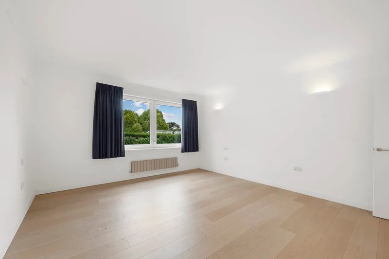 Fitzgeorge Avenue, New Malden, England, United Kingdom. - Photo 14
