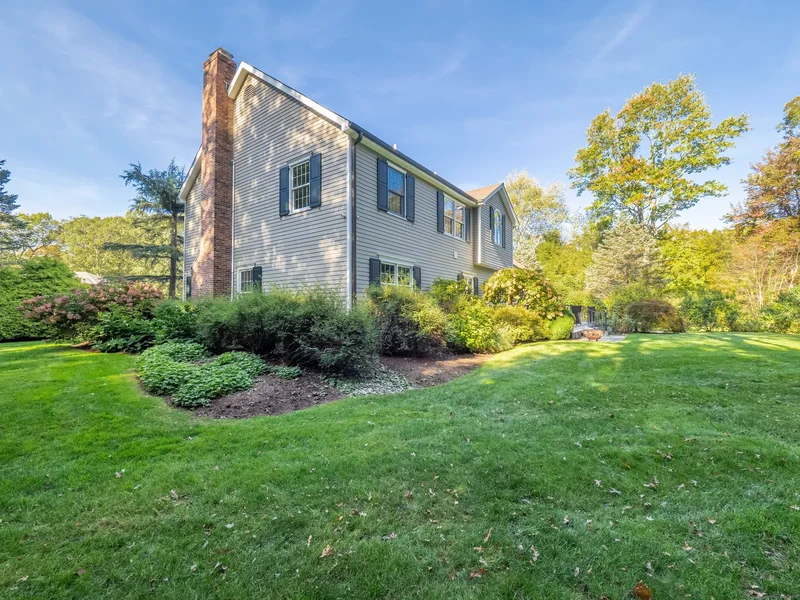 96 Silver Spring Road, Wilton, Connecticut, United States. - Photo 5