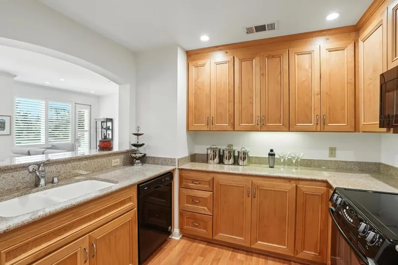 10 Crystal Springs Road, San Mateo, California, United States. - Photo 4