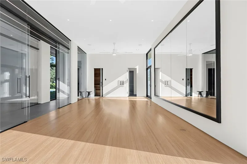 107 Myrtle Road, Naples, Florida, United States. - Photo 30