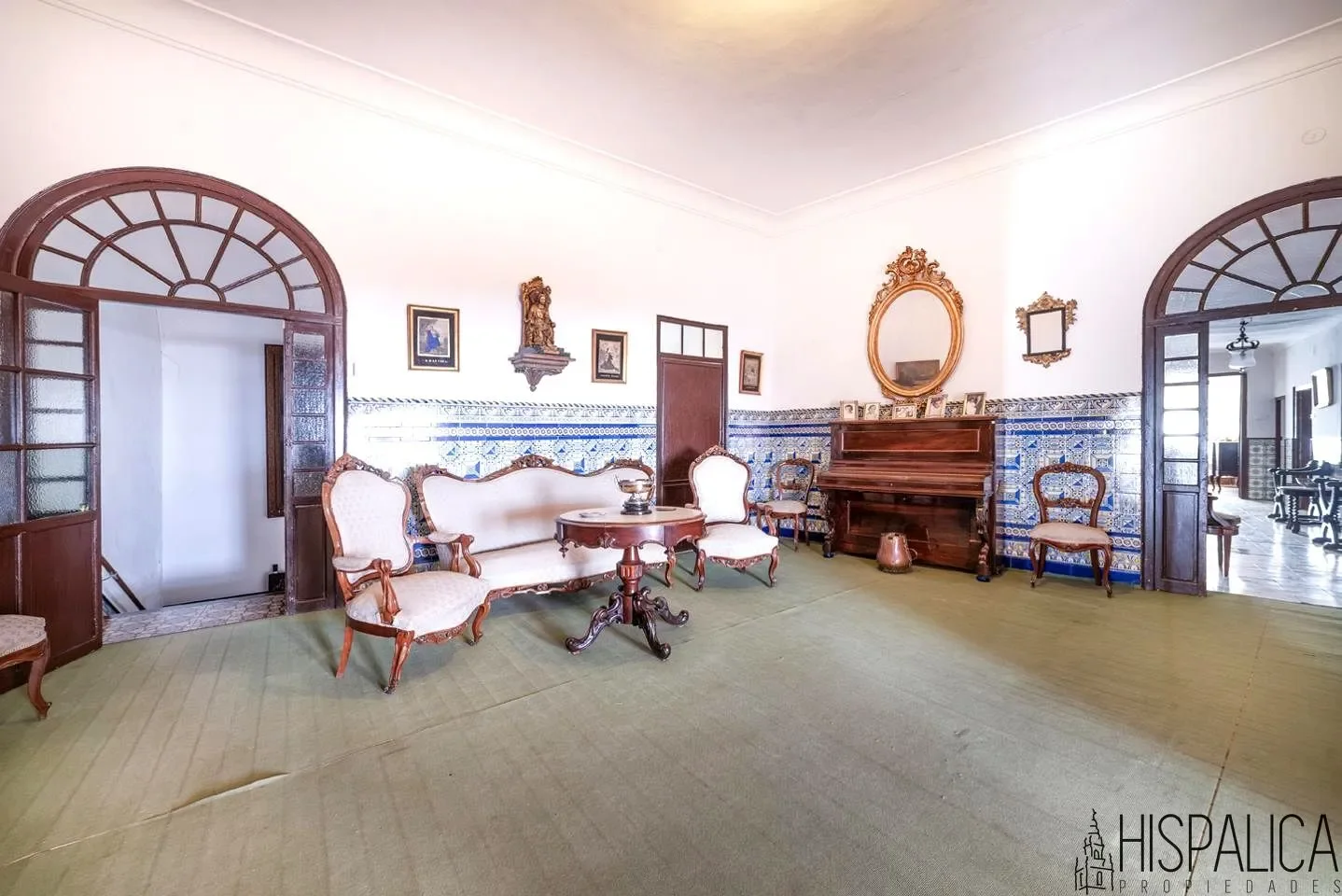 Gallery photo 6