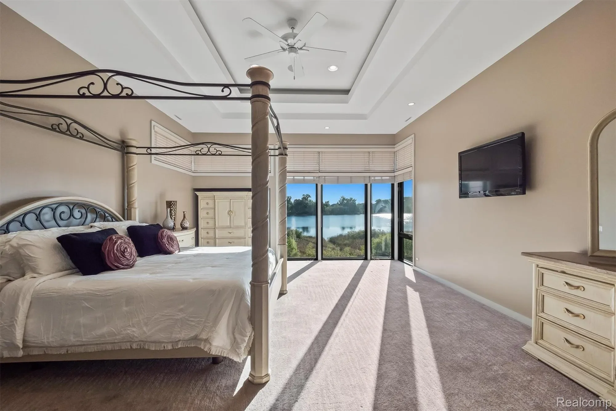 2657 TURTLE SHORES Drive, Bloomfield Charter Township, MI 48302, Bloomfield Hills, Michigan, United States. - Photo 43