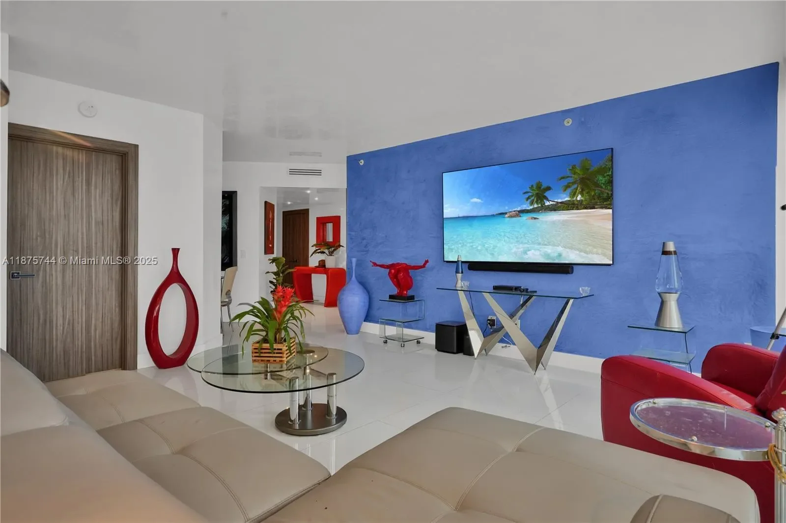 4779 Collins Ave 1805, Miami Beach, Florida, United States. - Photo 21