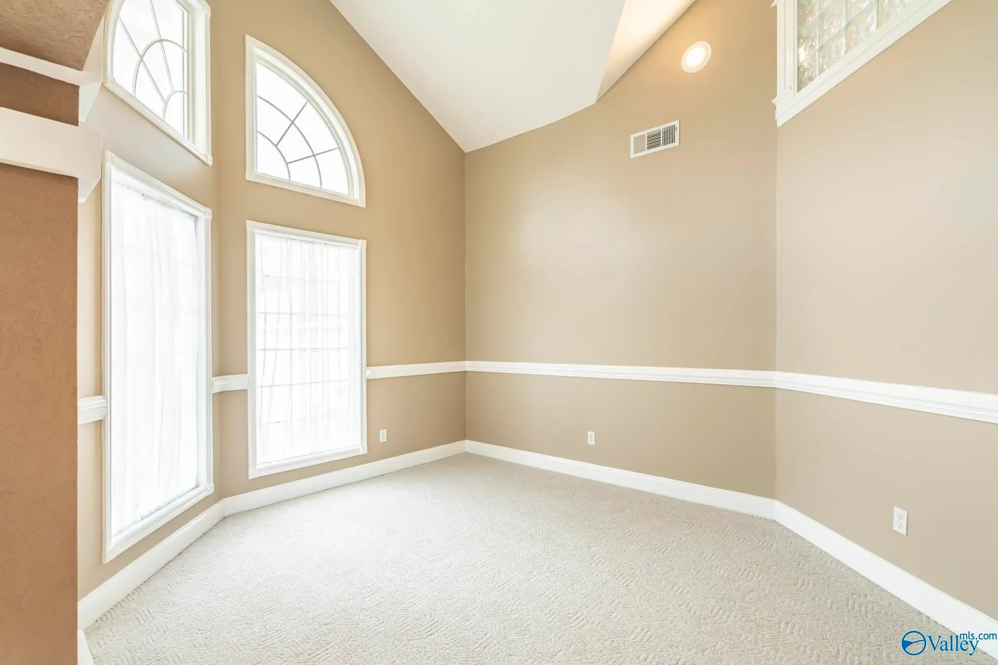 Gallery photo 2