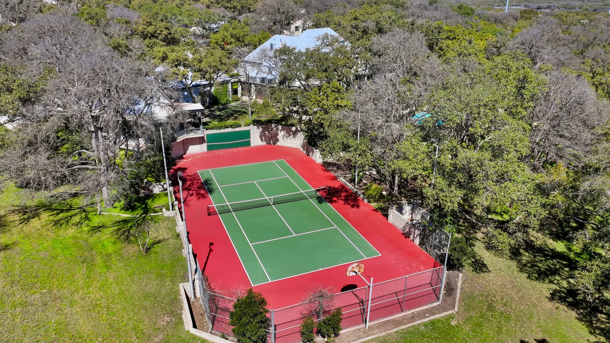 7 Lazy Hollow Street , San Antonio, TX 78230, San Antonio, Texas, United States. - Photo 58