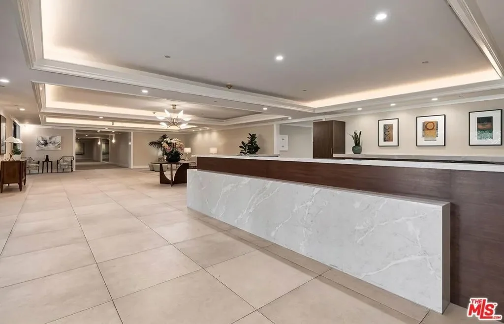 300 N Swall Drive 106, Beverly Hills, California, United States. - Photo 9