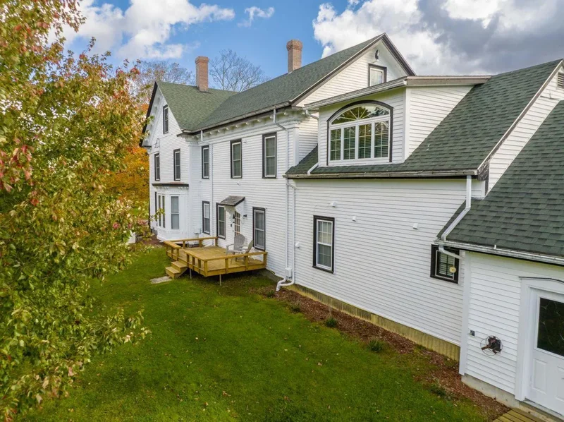 44 Broadway Street, Machias, ME 04654, Roque Bluffs, Maine, United States. - Photo 13
