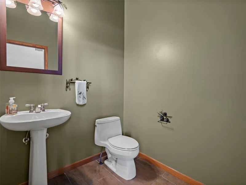 3292 W Sutton Road, Lapeer, MI, 48446, USA, Lapeer, Michigan, United States. - Photo 87