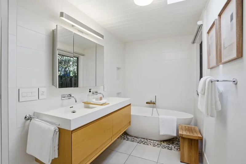 3502 Arbutus Avenue, East Palo Alto, California, United States. - Photo 47