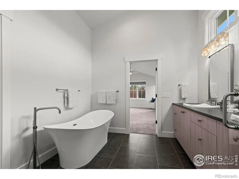 2590 Blue Heron Circle W, Boulder, Colorado, United States. - Photo 27