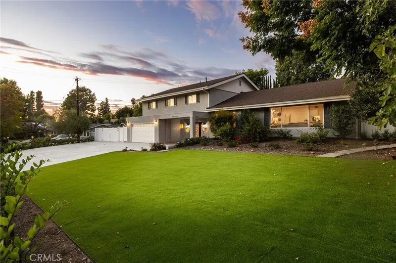 19201 Barrett Lane, North Tustin, CA 92705, Santa Ana, California, United States. - Photo 2