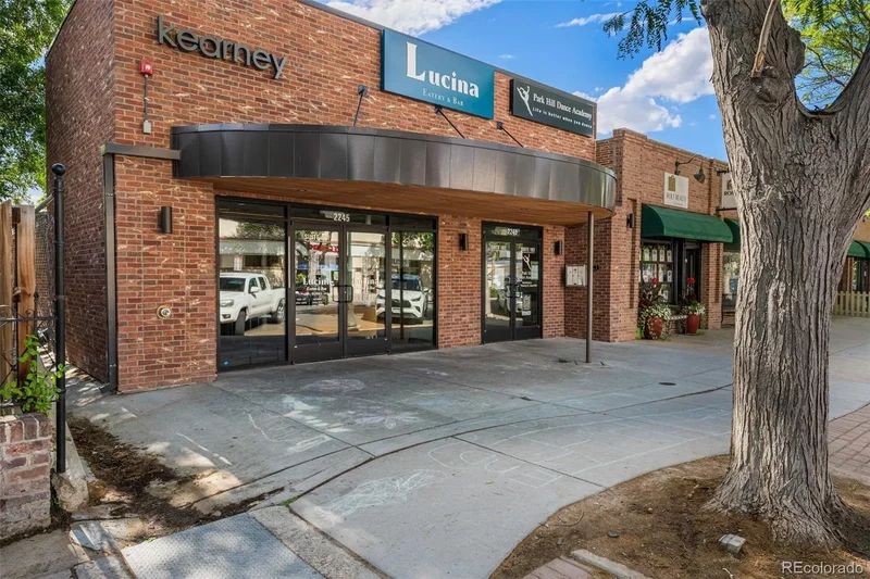 2065 Holly Street, Denver, Colorado, United States. - Photo 46