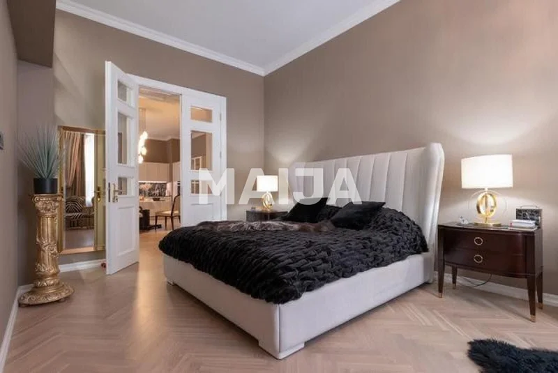Elizabetes 22, Riga, Latvia. - Photo 12