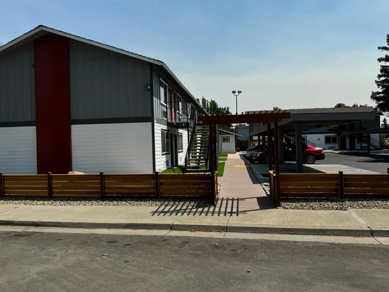 679 Kiley Avenue, Yuba City, California, United States. - Photo 2