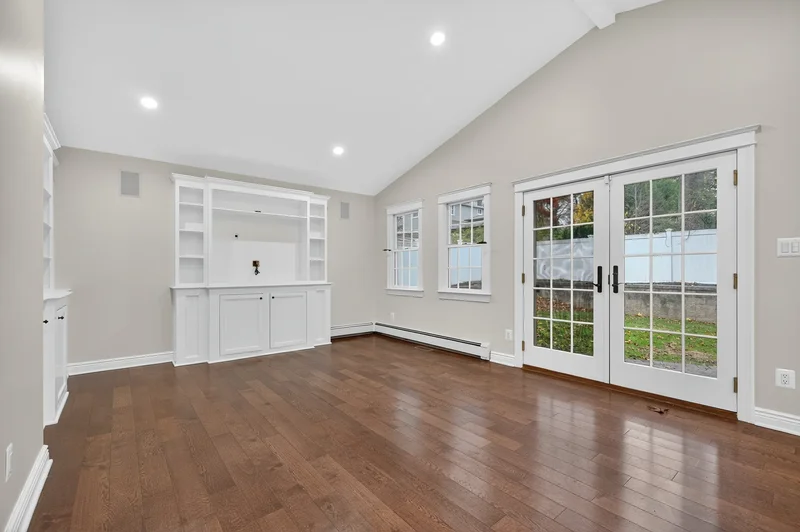7 Claire Avenue, Huntington Station, NY 11746, Huntington Station, New York, United States. - Photo 20