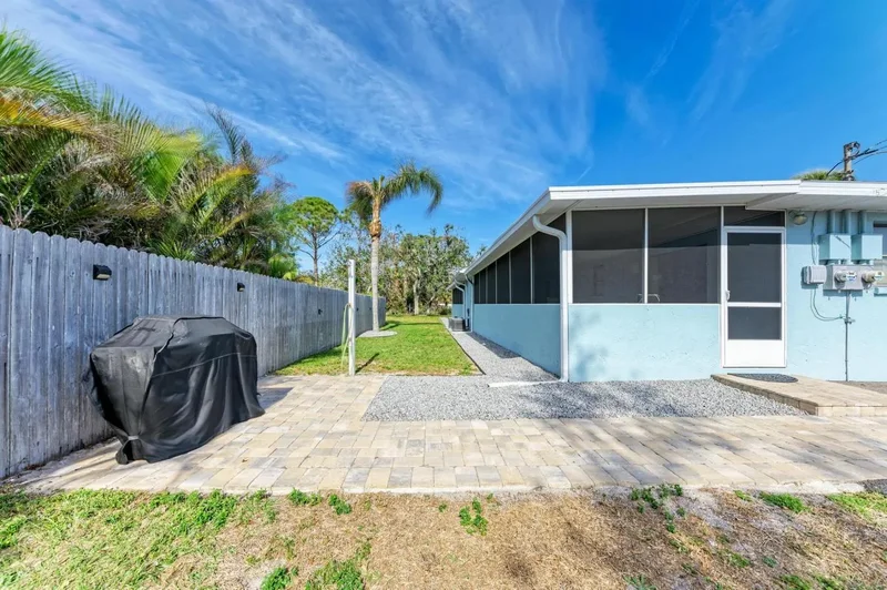 401 Shore Road, Venice, Florida, United States. - Photo 25