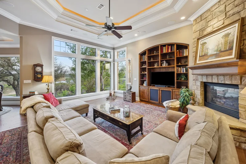 259 Chimney Cove Drive , Marble Falls, TX 78654, Marble Falls, Texas, United States. - Photo 22