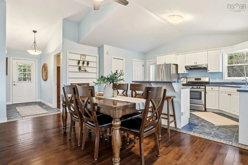 38 Bastian Point Road, East Lawrencetown, NS B2Z 1P8, East Lawrencetown, Nova Scotia, Canada. - Photo 3