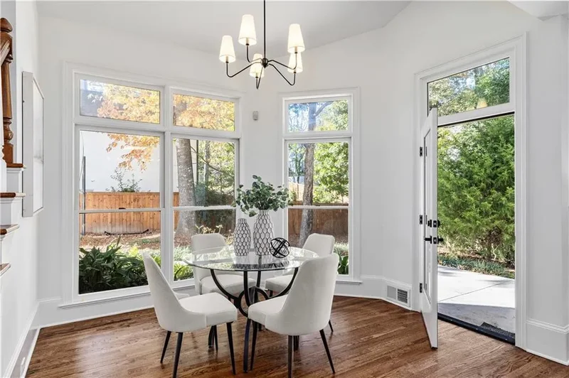 200 Morgan Farm Drive, Atlanta, GA 30342, Atlanta, Georgia, United States. - Photo 27
