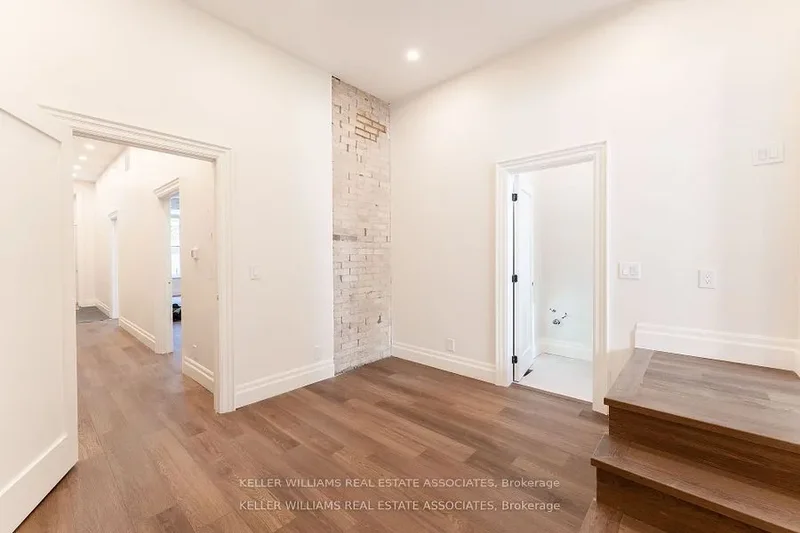 54 Stewart Street, Toronto, ON M5V 1H6, Toronto, Ontario, Canada. - Photo 7