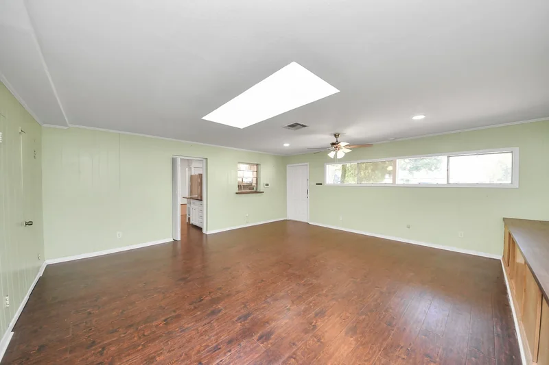 850 Pecanwood Lane, Houston, TX 77024, Houston, Texas, United States. - Photo 18