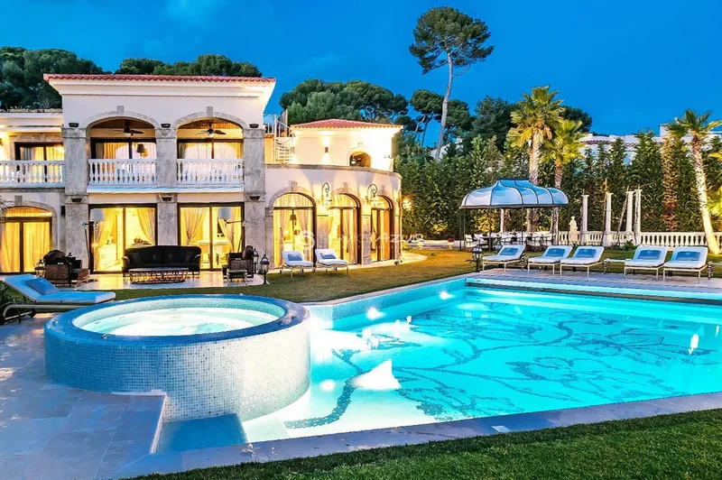 Cap d'Antibes Seafront Estate with Private Beach Access