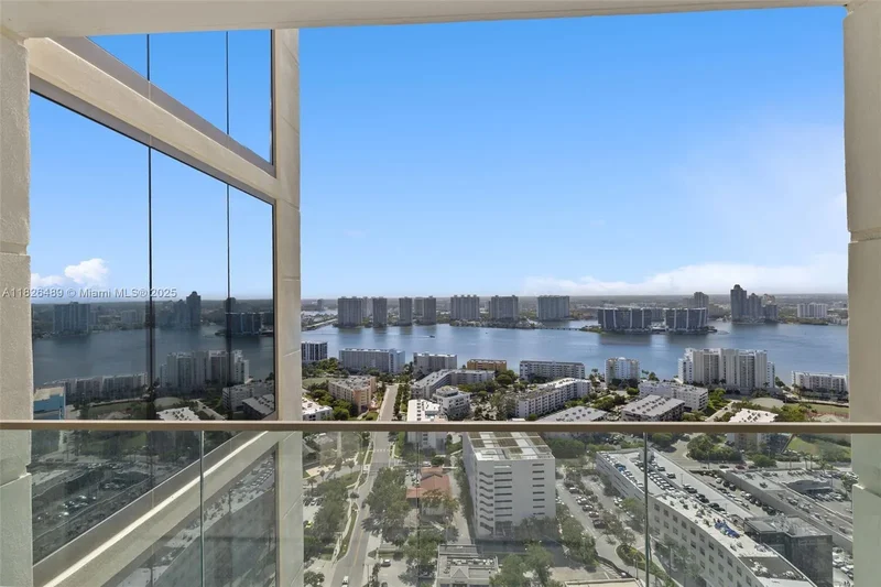 17901 Collins Ave 3003, Golden Beach, Florida, United States. - Photo 30