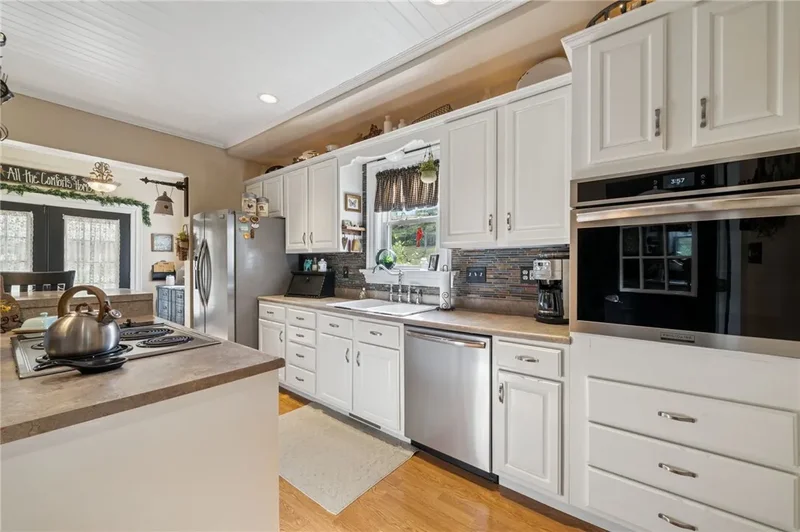 1200 Hahntown Wendel Rd, North Huntingdon, PA 15642, Irwin, Pennsylvania, United States. - Photo 14