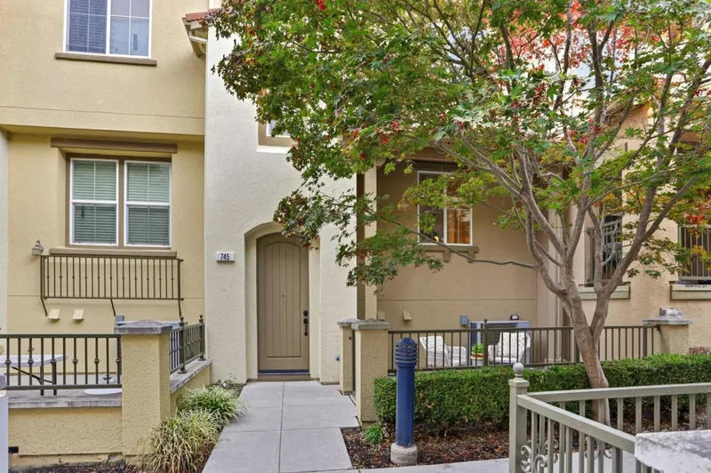 Townhouse in Milpitas