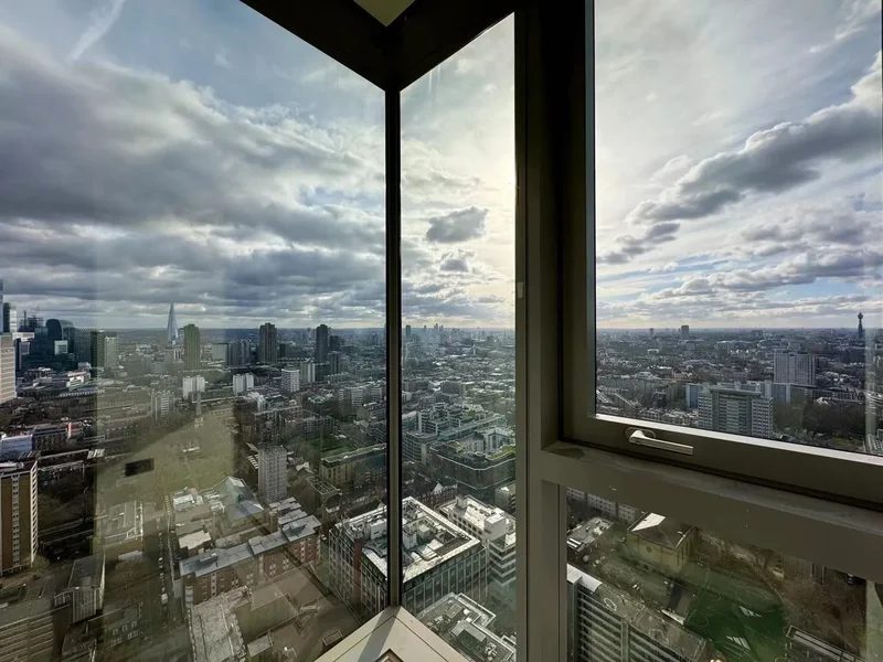 Valencia Tower, 250 City Road , EC1V 2QZ