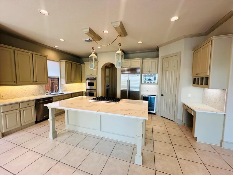 Single Family Residence in Kemah