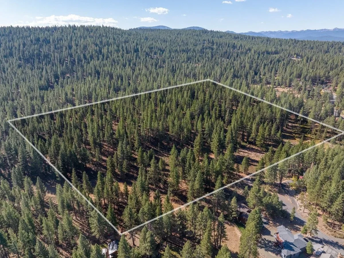 10797 Regency Circle, Truckee, California, United States. - Photo 6
