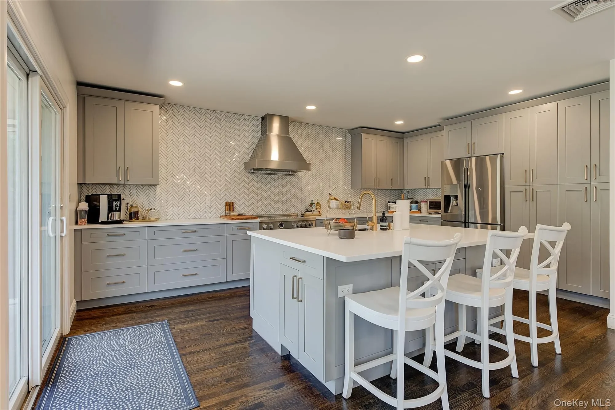 189 Old Westbury Road, Old Westbury, NY 11568, Old Westbury, New York, United States. - Photo 2