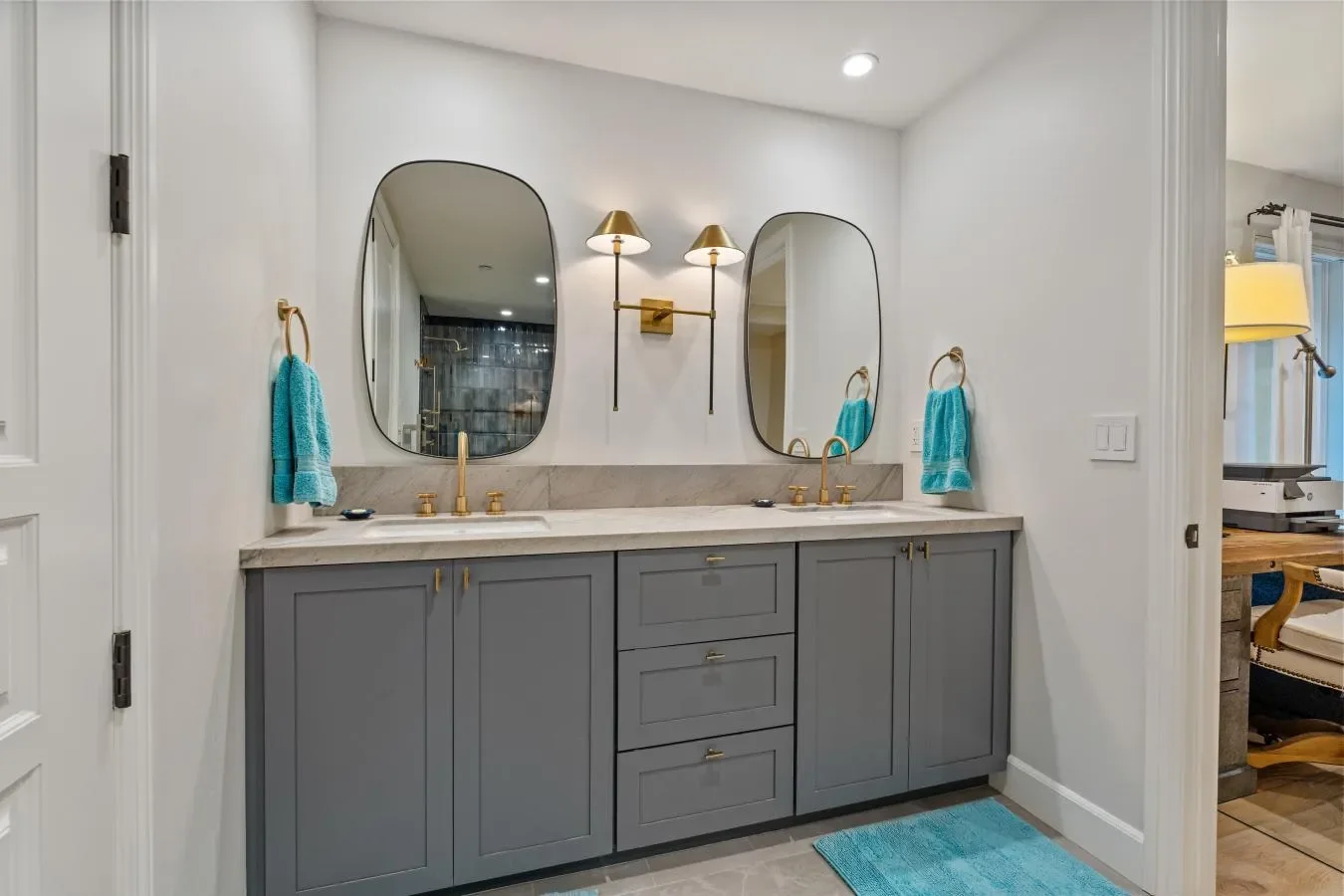 1040 Genter Street, San Diego, California, United States. - Photo 17