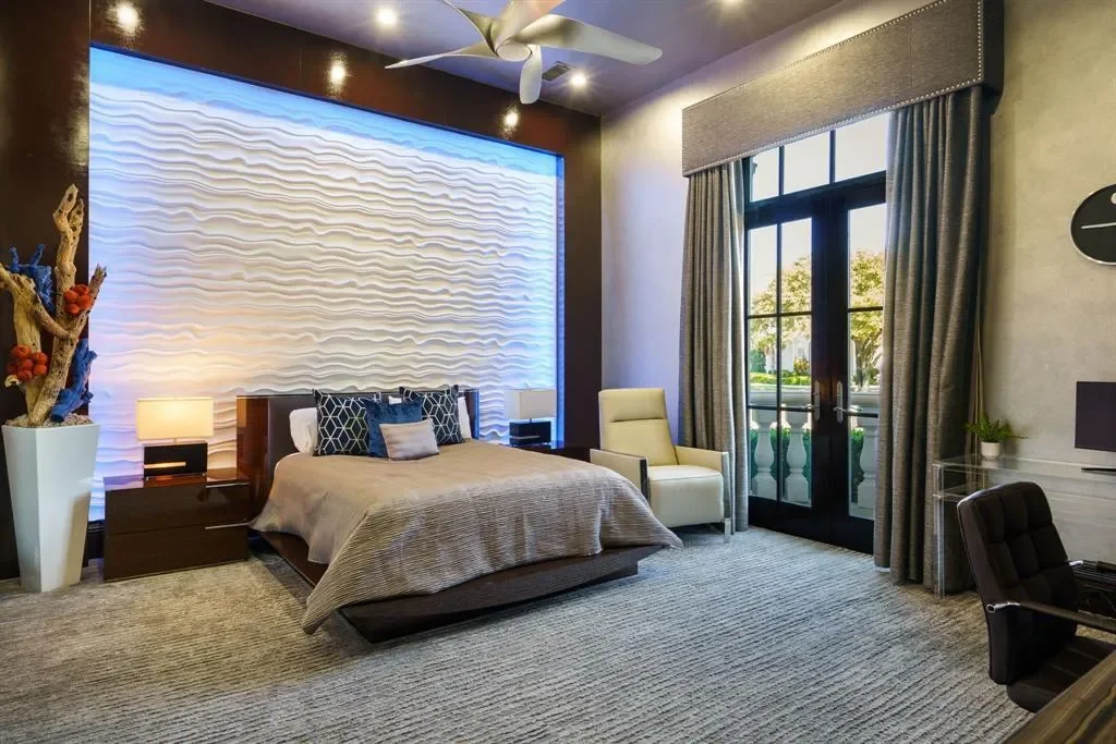6509 Sudbury Road, Plano, Texas, United States. - Photo 1