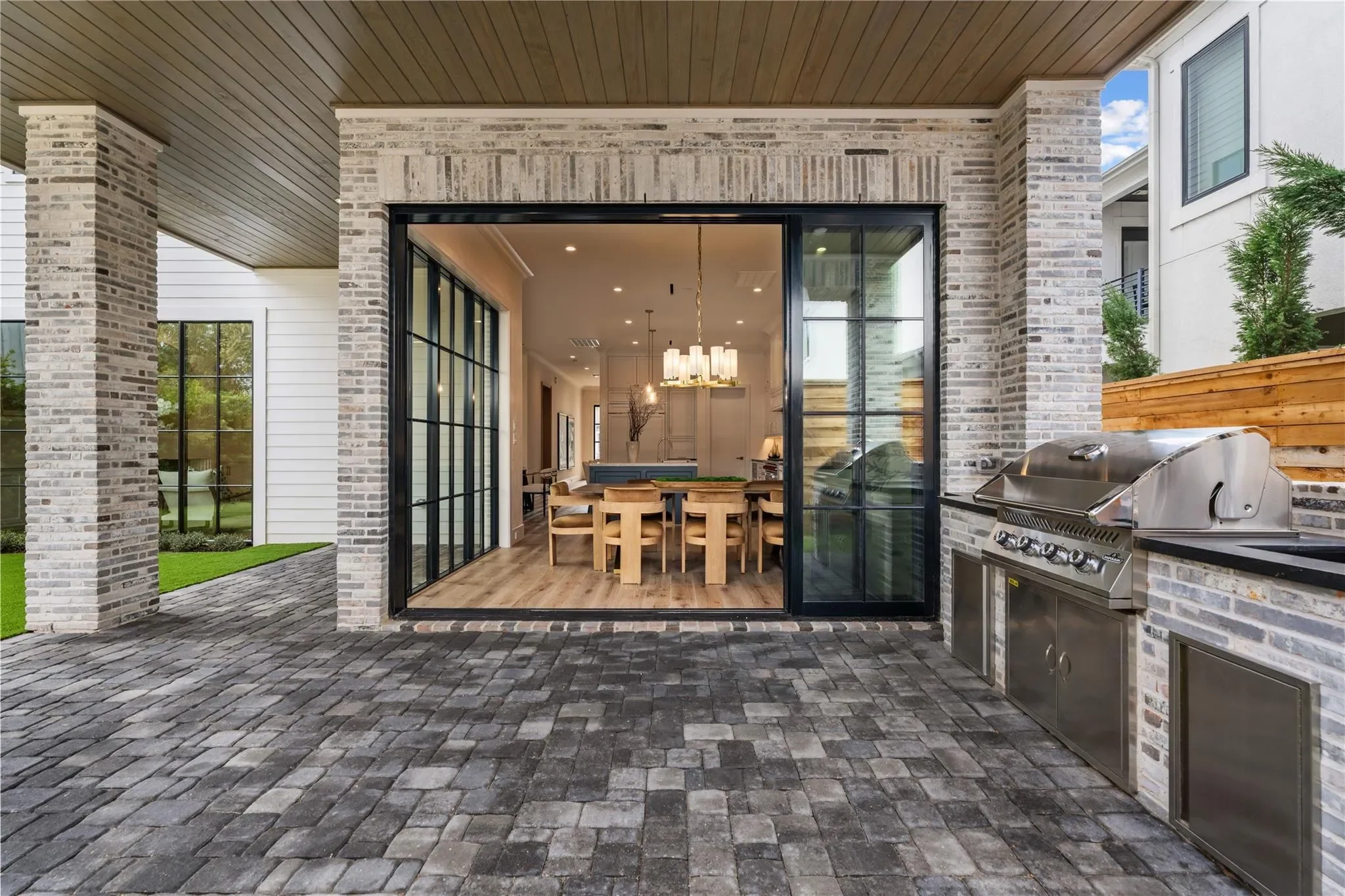 1204 Willard Street, Houston, Texas, United States. - Photo 40