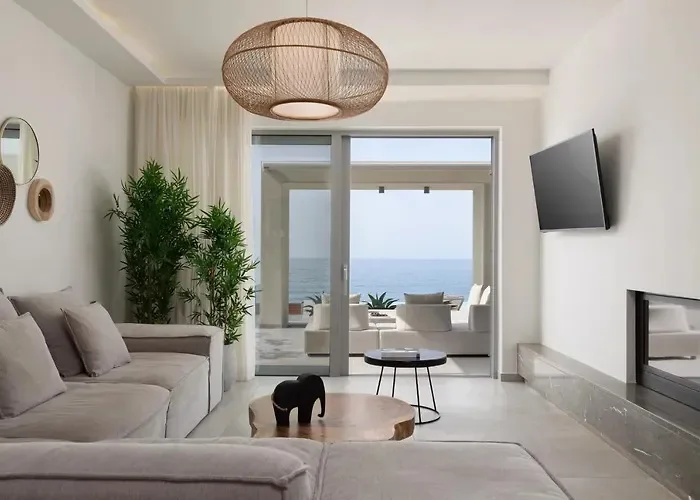 Luxury Beachfront Villa with private beach, spa, pool and stunning sea views in Rethymnon, Crete