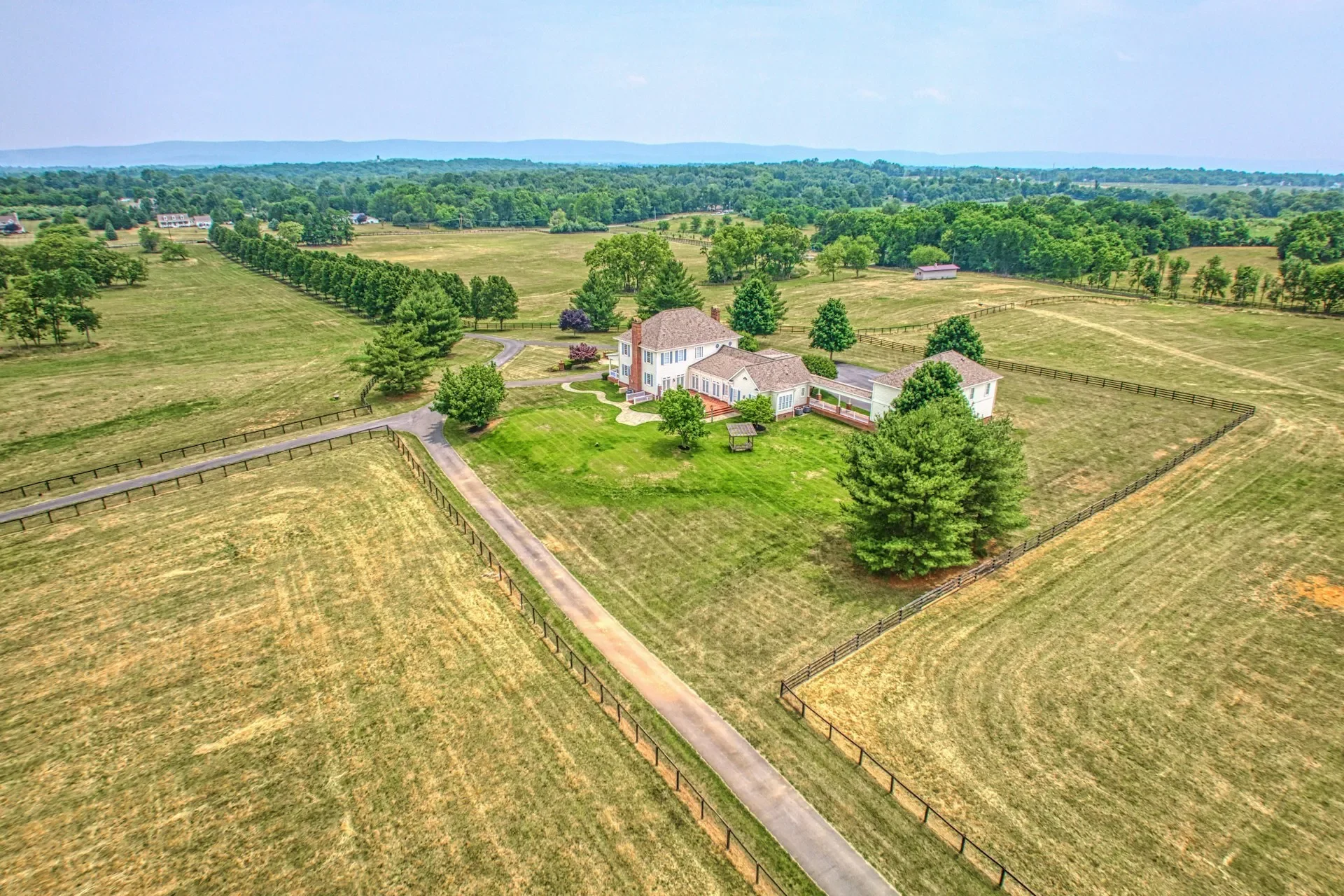 899 Earle Road , Charles Town, WV 25414, Ranson, West Virginia, United States. - Photo 55